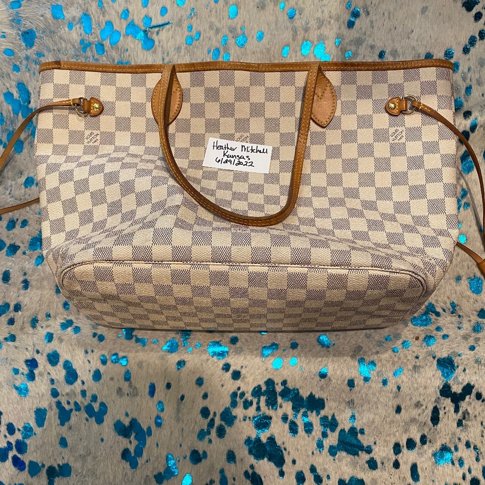 Louis Vuitton never full